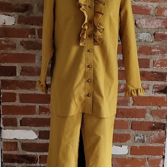 Mr. Mench of Dallas vtg 70s mustard yellow polyester small pantsuit - Picture 6 of 7